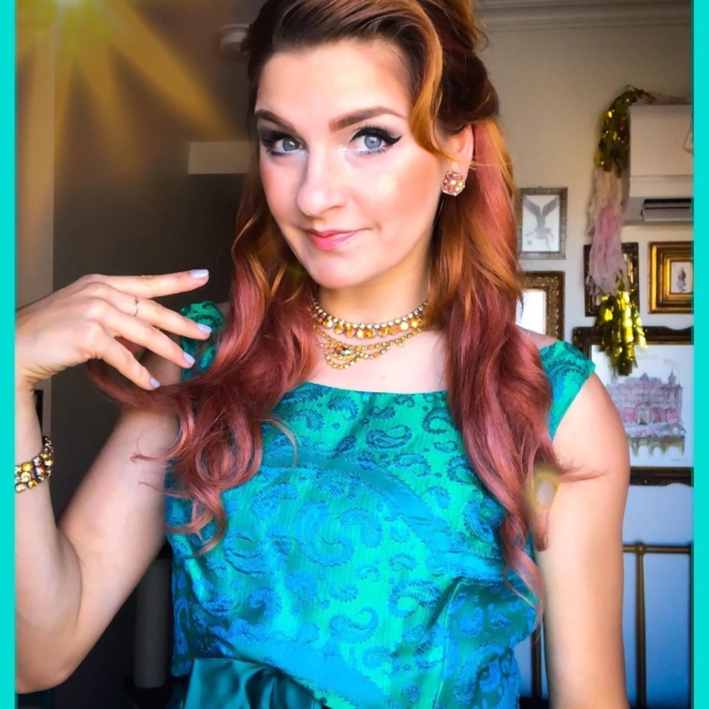 VINTAGE Green Brocade 1960s Dress - Ann Barry M